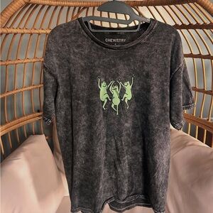 Chemistry Black Frogs Dancing Queen T-Shirt